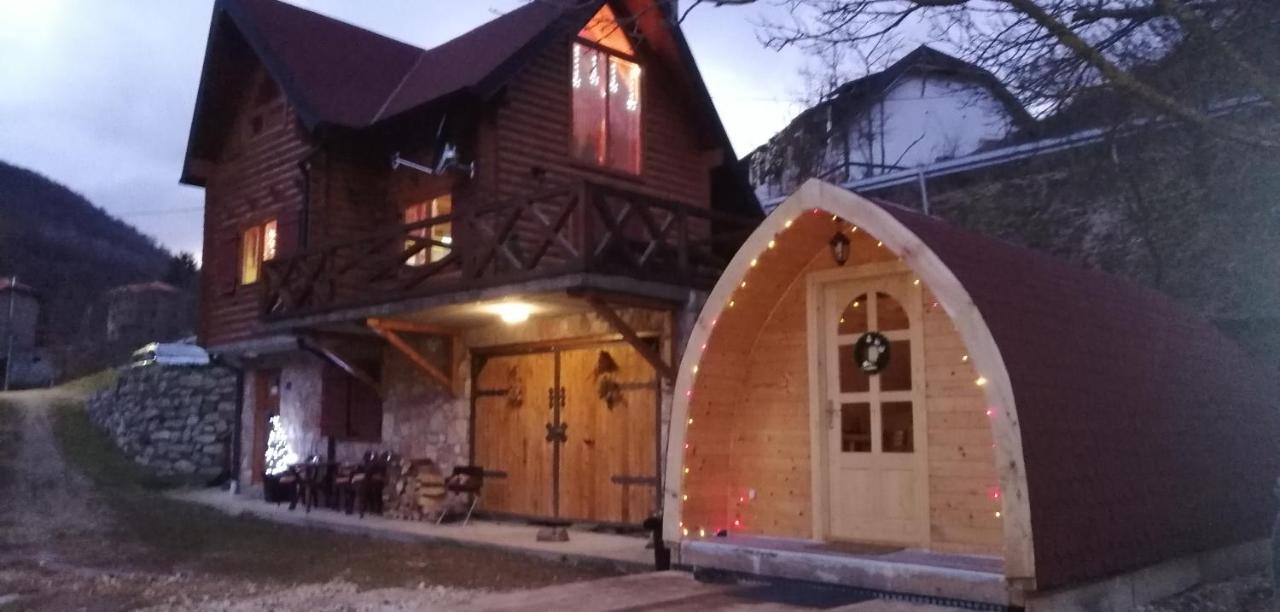Vila Jelena - Bungalov Crni Vrh Exterior photo